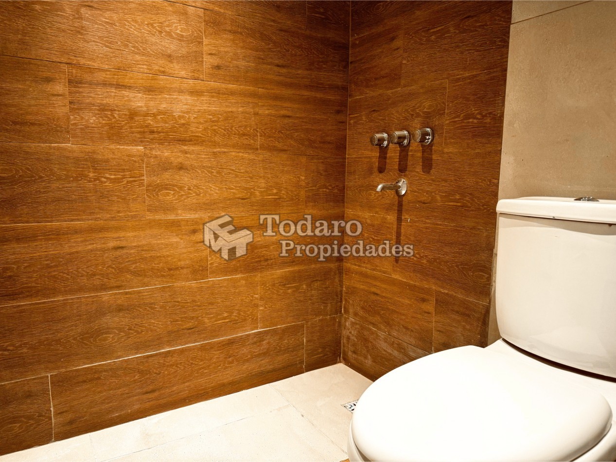 Departamento 2 Ambientes Reciclado a la calle en Venta