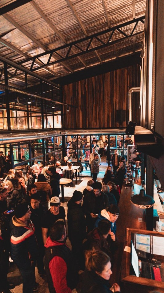 Local comercial en venta frente al Faro