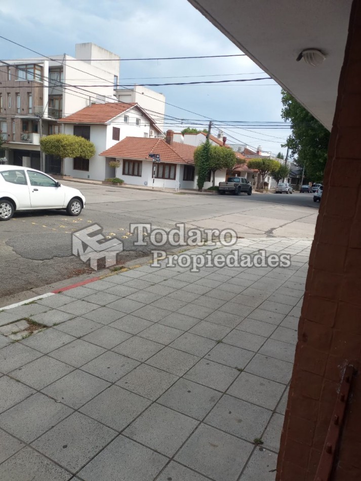 Ph de 3 ambientes reciclado en planta baja a la calle sin gastos de expensas