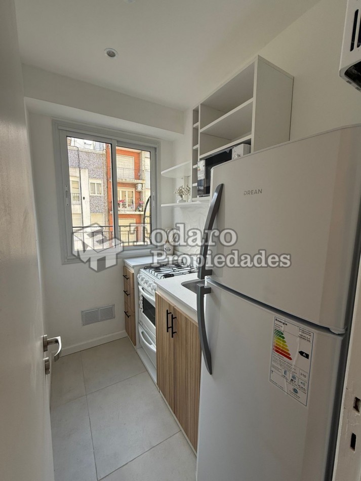 Venta departamento un ambiente. Zona centro, a metros del ma