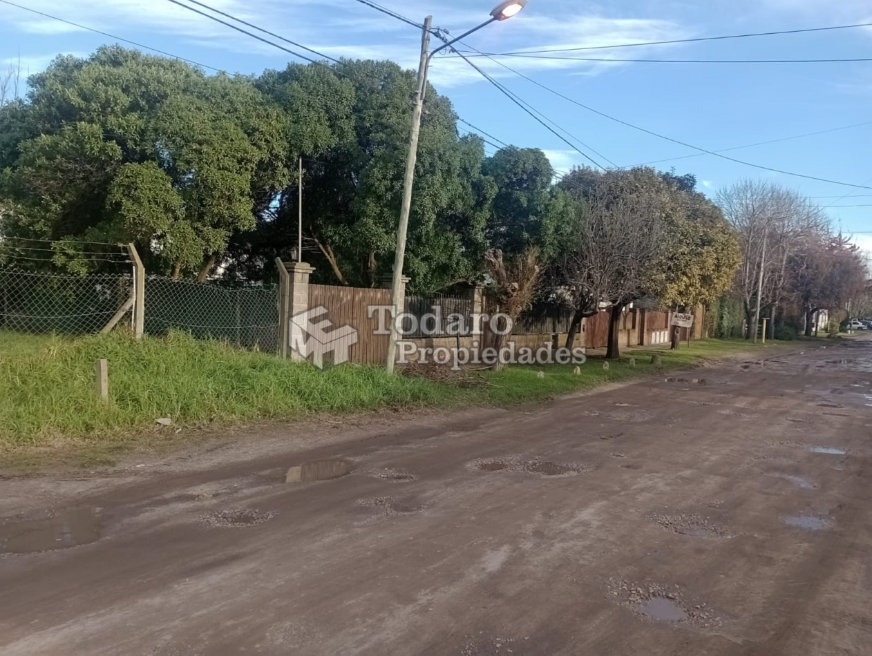 Lote en venta zona Parque Camet