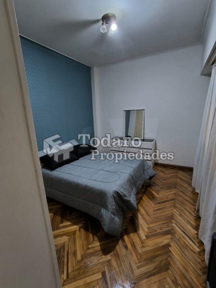 Venta dos ambientes zona Plaza Colon