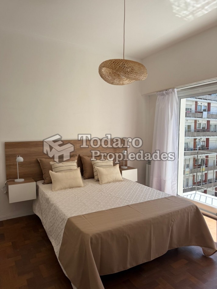 Excelente departamento 3 ambientes reciclado luminoso y con balcon