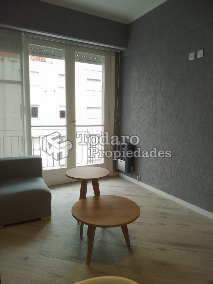  DEPARTAMENTO DE 2 AMBIENTES EXTERNOS CON BALCON