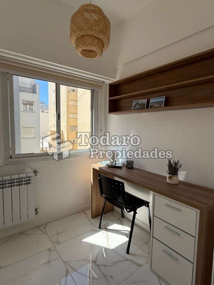 Excelente departamento 3 ambientes reciclado luminoso y con balcon