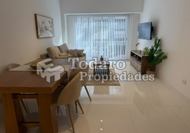  3 ambientes a la calle con balcon y 2 baños Reciclado a nuevo