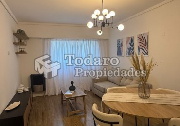 Venta departamento tres ambientes, zona centro. Reciclado y amoblado